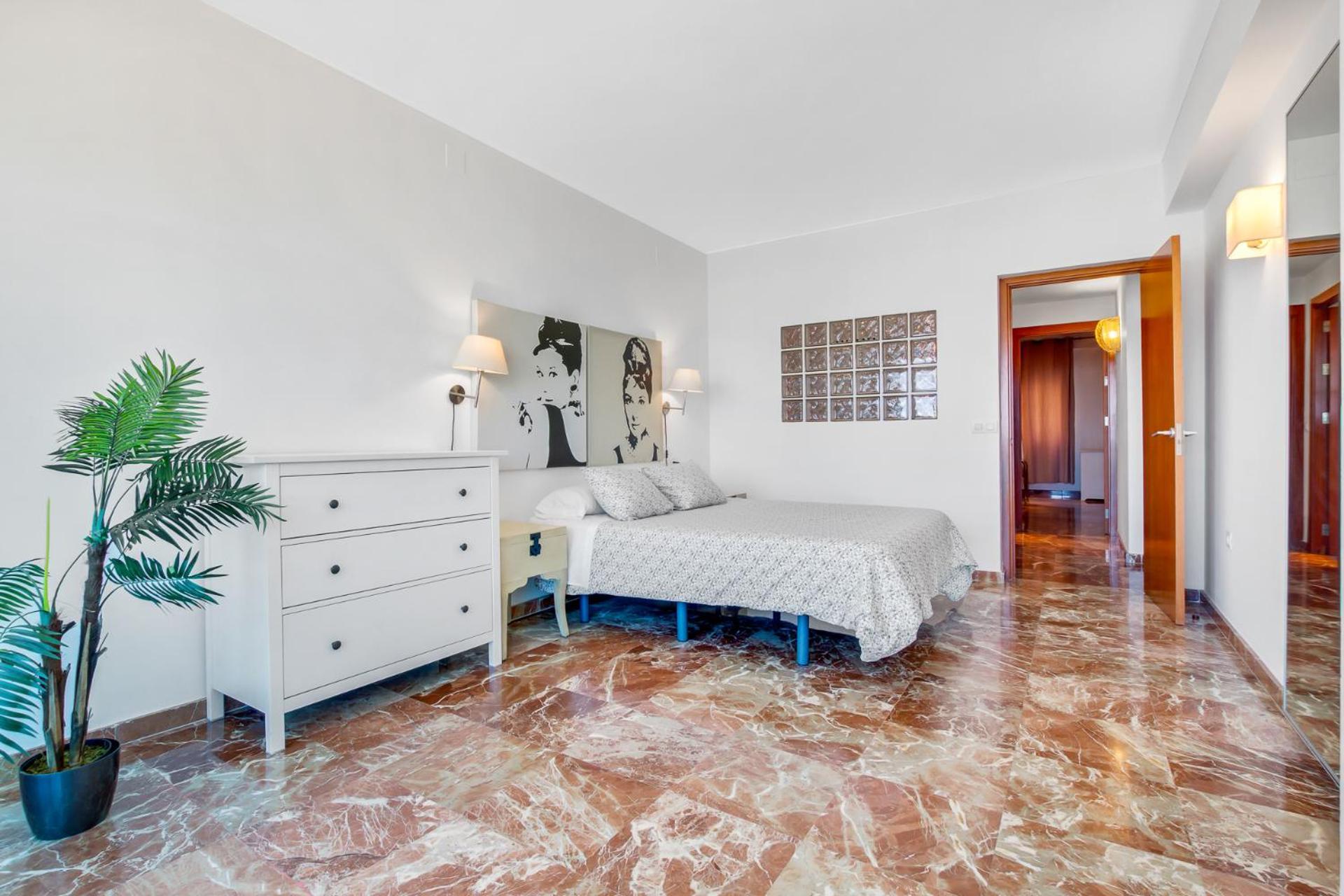 Apt Alameda De Colon Solo Familias Málaga Exterior foto